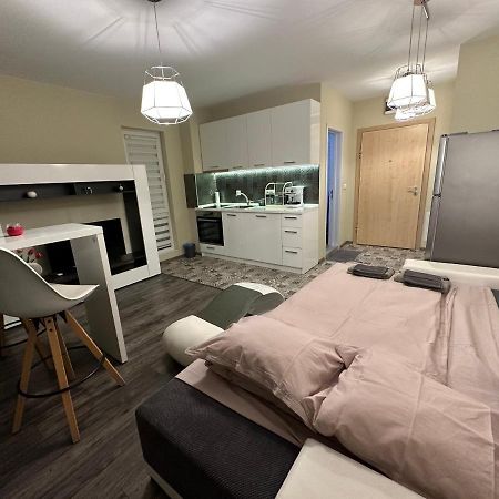 Uni Time Apartment By Lmg София Экстерьер фото