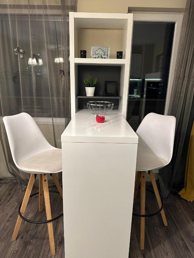 Uni Time Apartment By Lmg София Экстерьер фото